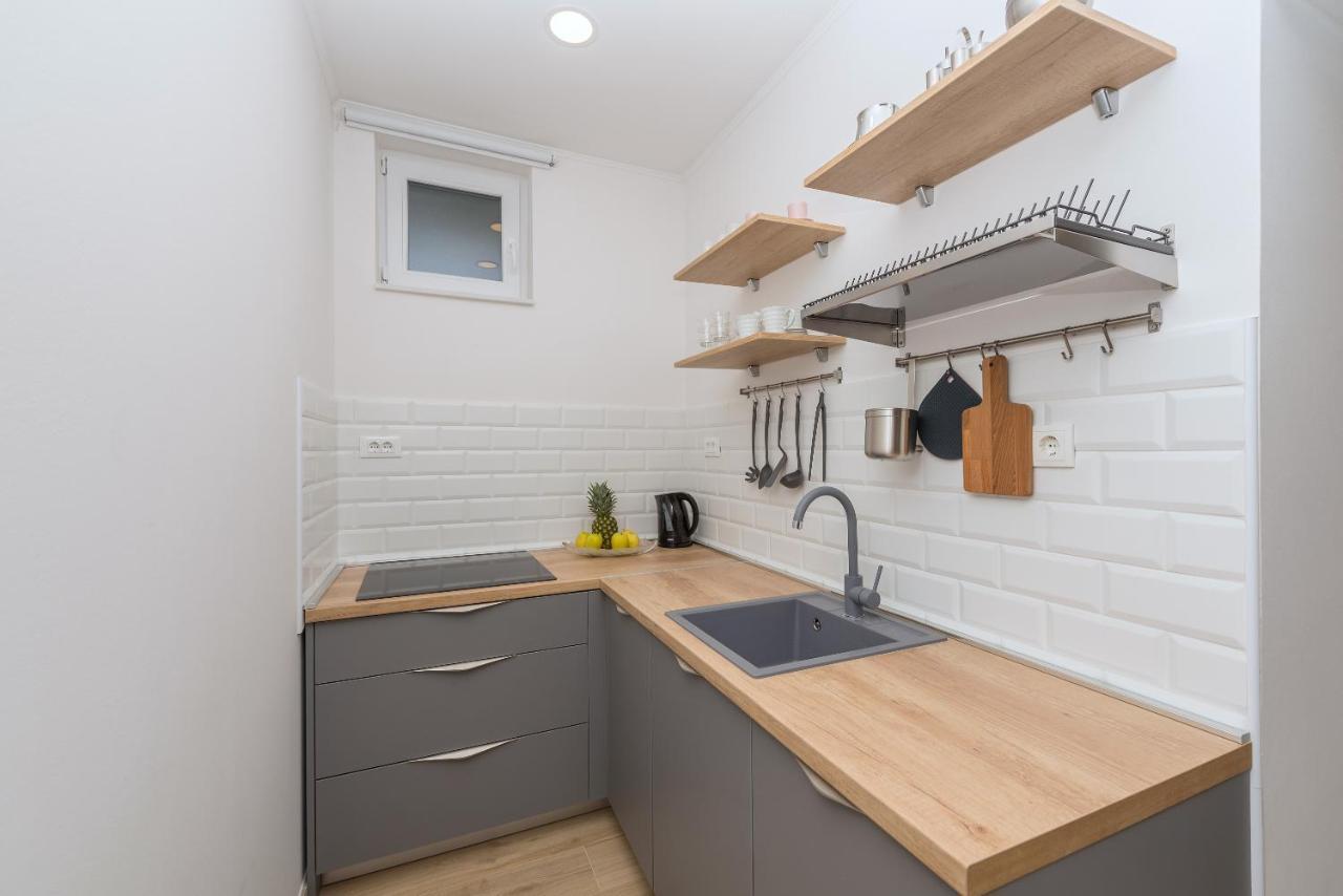 Apartment Maro - Baška Voda Buitenkant foto